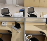 Hàng thanh lý công ty – Giải pháp kinh doanh thông minh và tiết kiệm