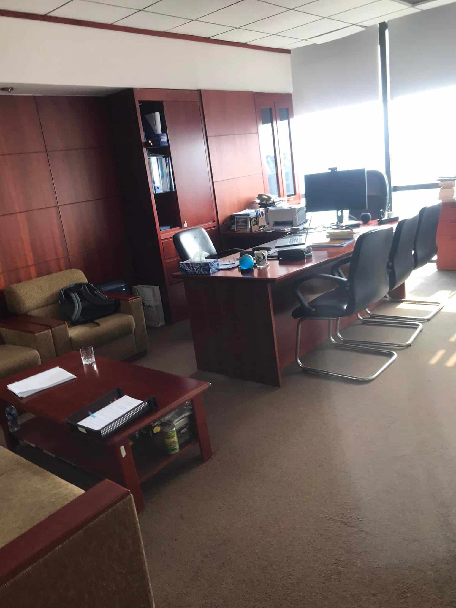 thanh-ly-noi-that-van-phong-tron-goi